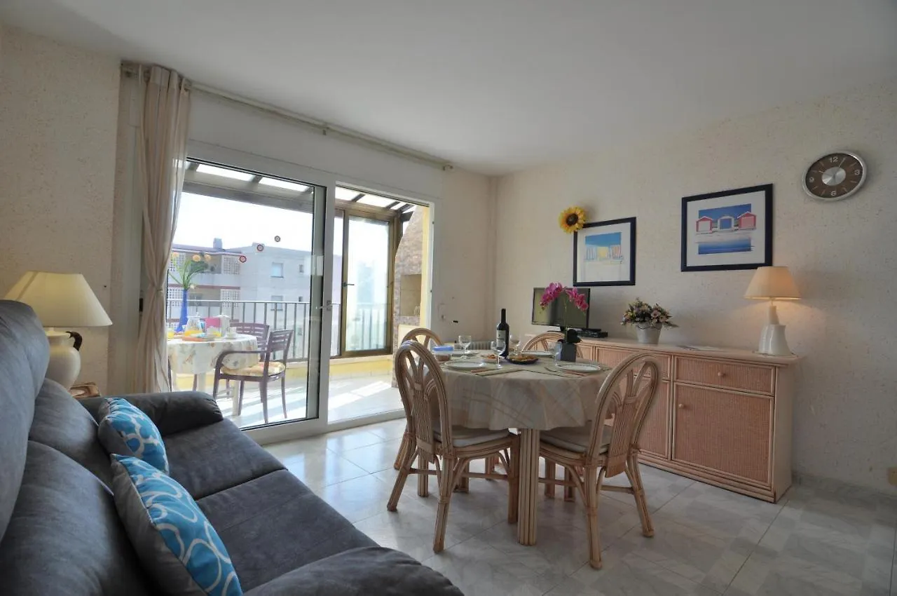 Rnet - Helios Roses Costa Brava Santa Margarita Apartment 0*,  Spain