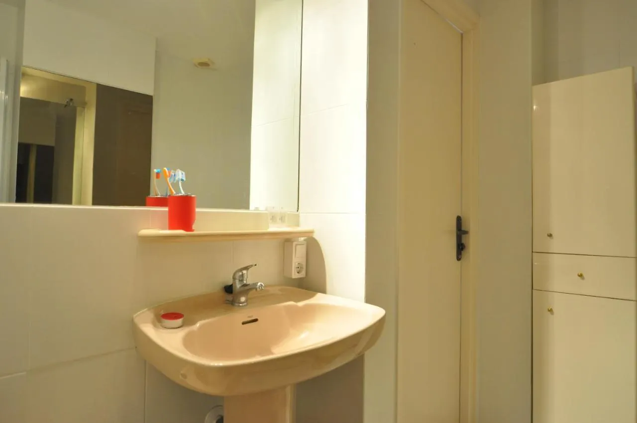 Rnet - Helios Roses Costa Brava Santa Margarita Apartment