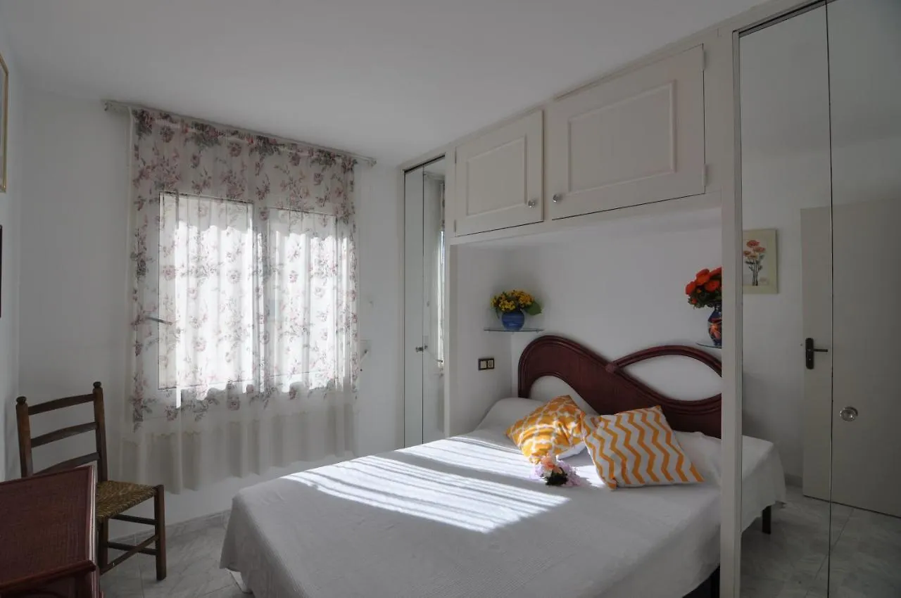 Rnet - Helios Roses Costa Brava Santa Margarita Apartment Spain